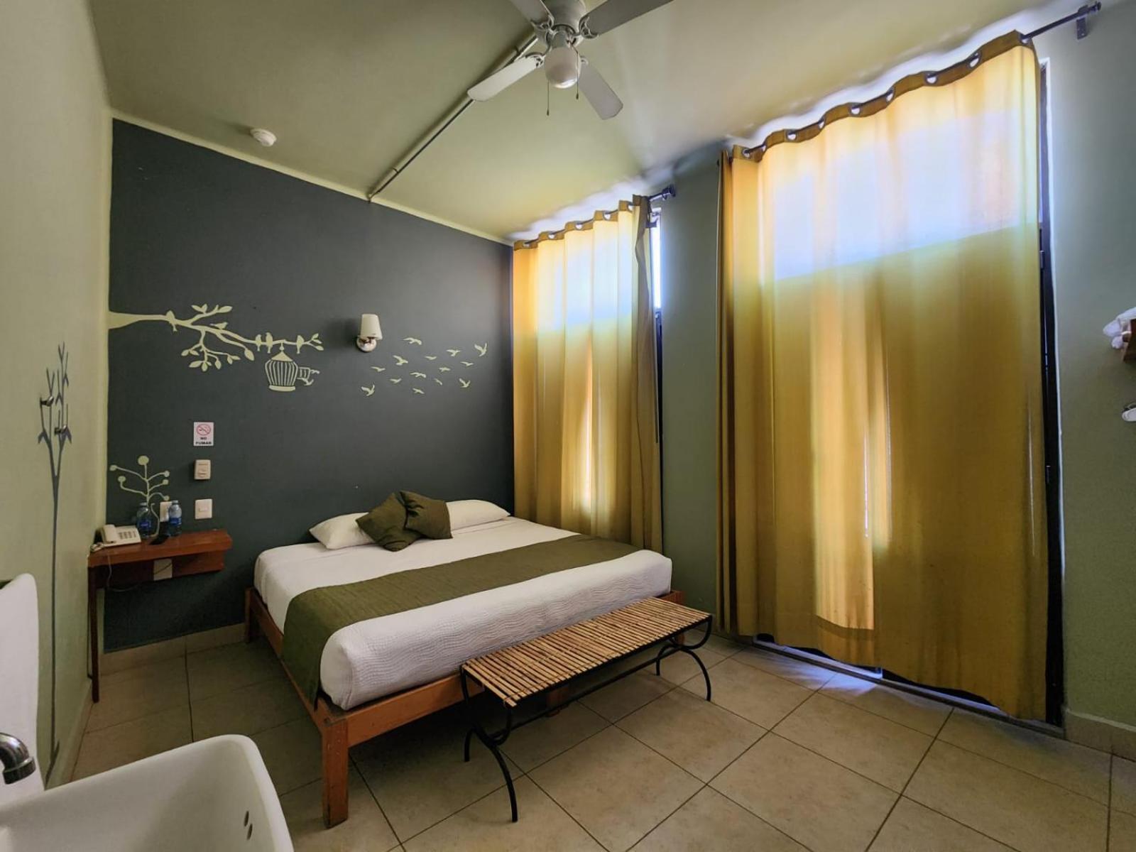 Hotel Plaza Querétaro Buitenkant foto