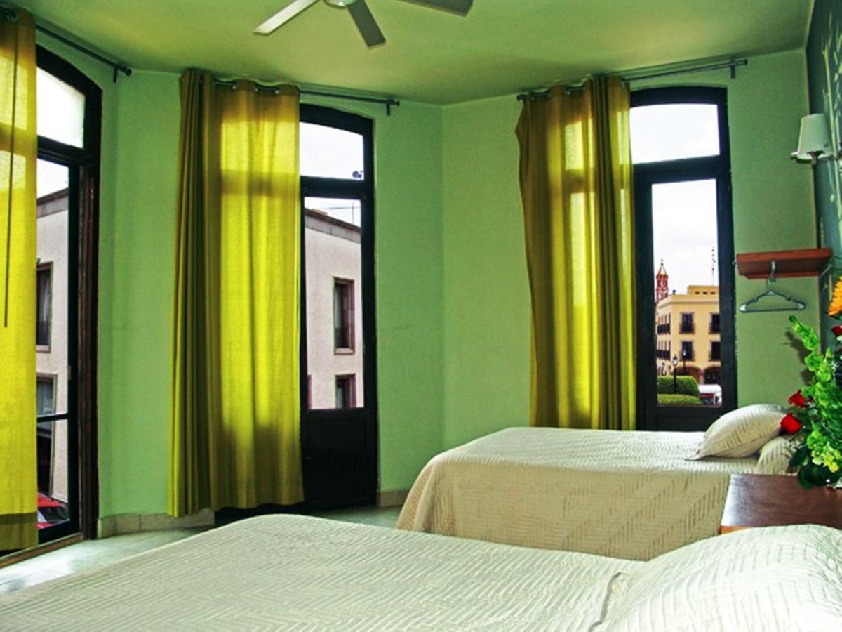 Hotel Plaza Querétaro Buitenkant foto